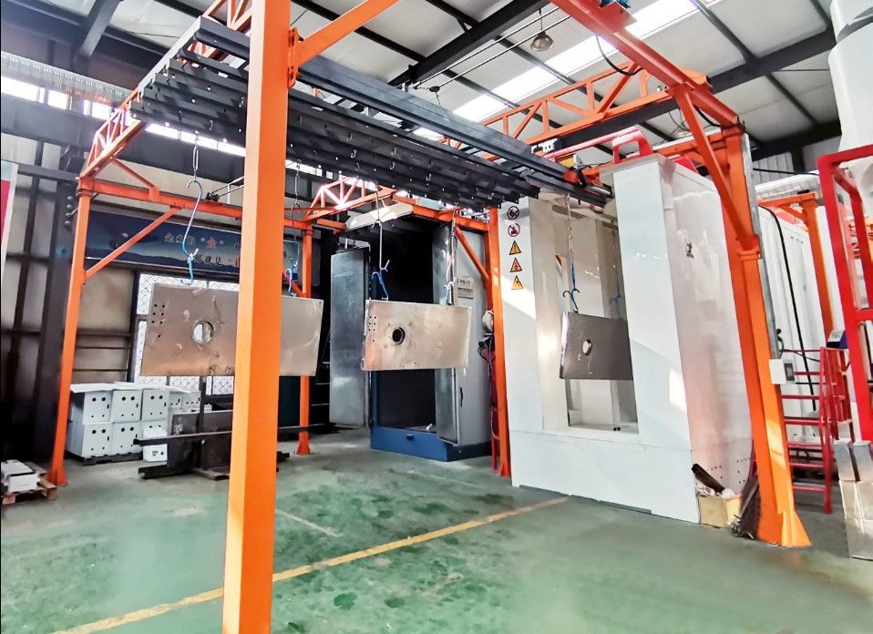 Automatic spraying line of big cyclone powder spraying room